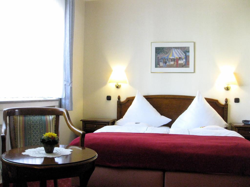 Hotel Ruhr 3*